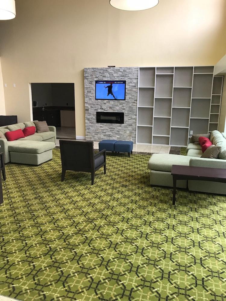 Days Inn & Suites By Wyndham Rochester Hills Mi Exteriér fotografie