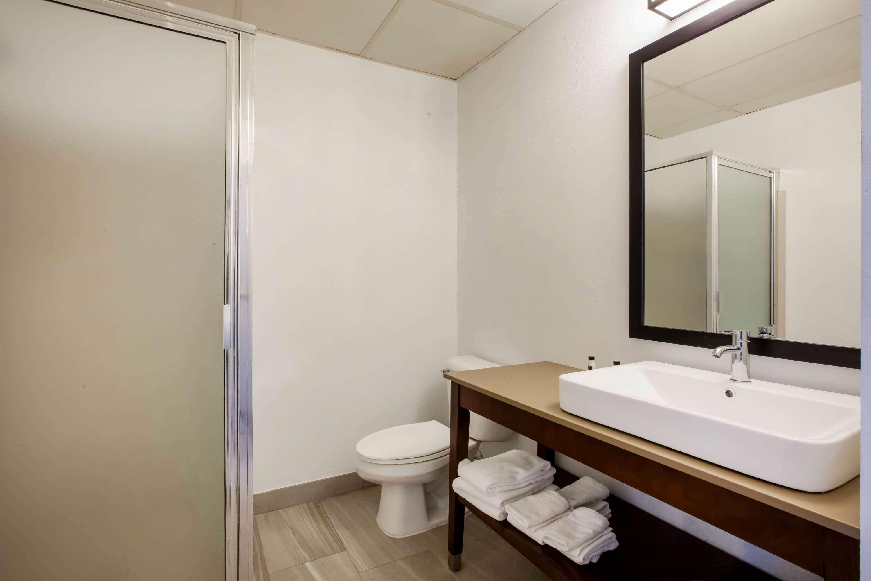 Days Inn & Suites By Wyndham Rochester Hills Mi Exteriér fotografie